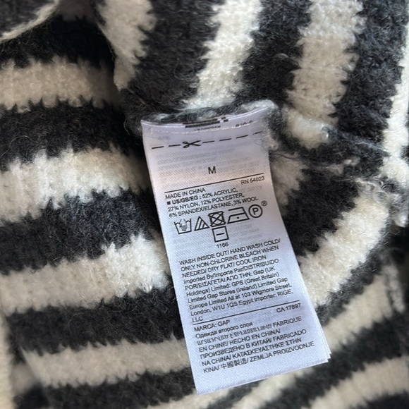 Gap sweater, hooded pullover blue striped size M NWT - Picture 3 of 6